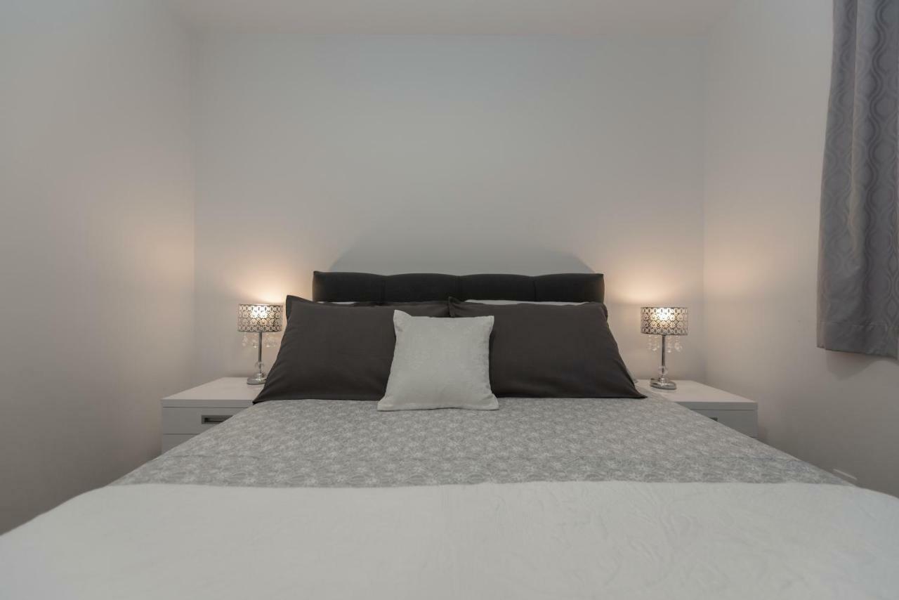 Penthouse Nikola Apartment Makarska Bagian luar foto